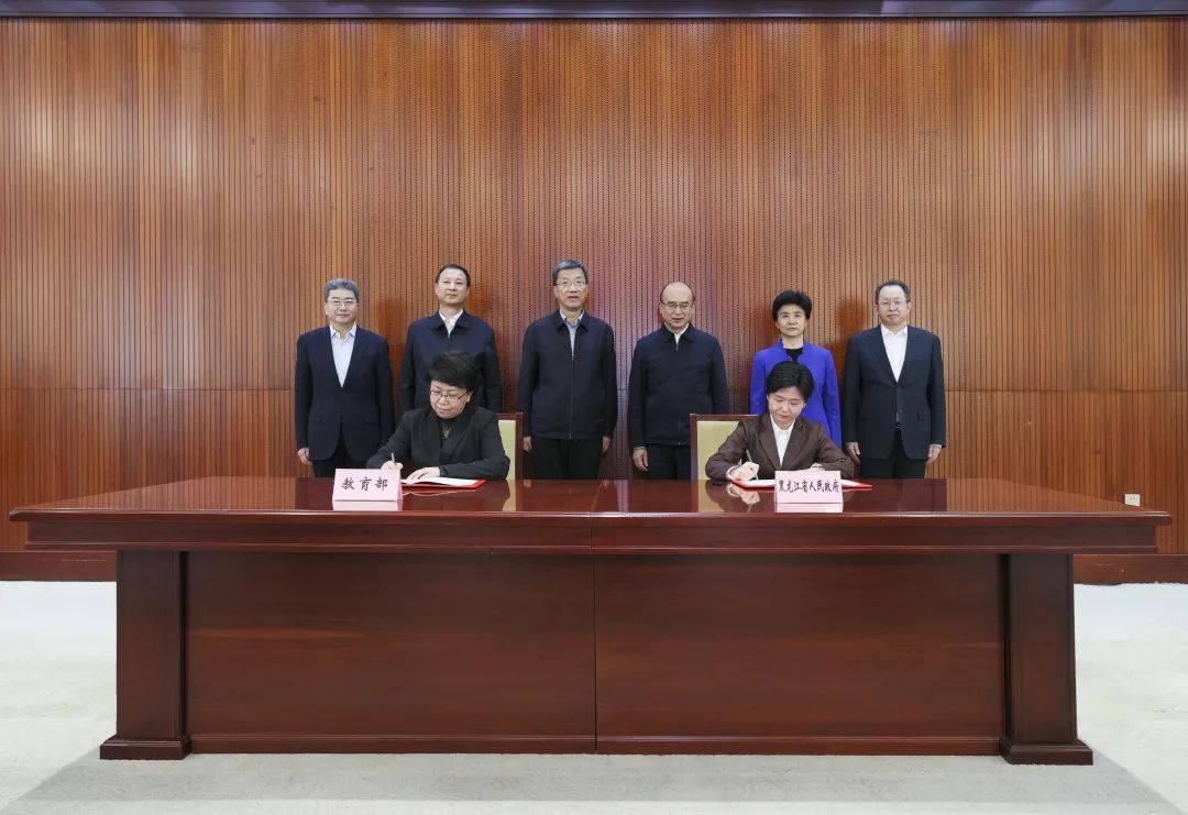 1678963312576453.jpg 1678963312576453.jpg