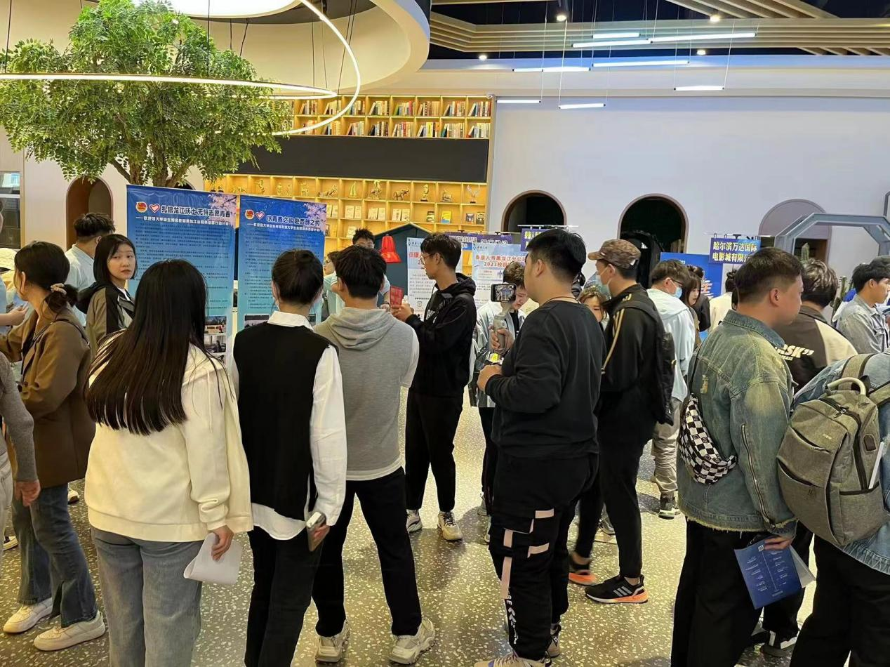 1684716704228684.png 1684716704228684.png