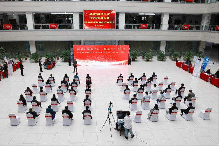 1684716765773225.png 1684716765773225.png