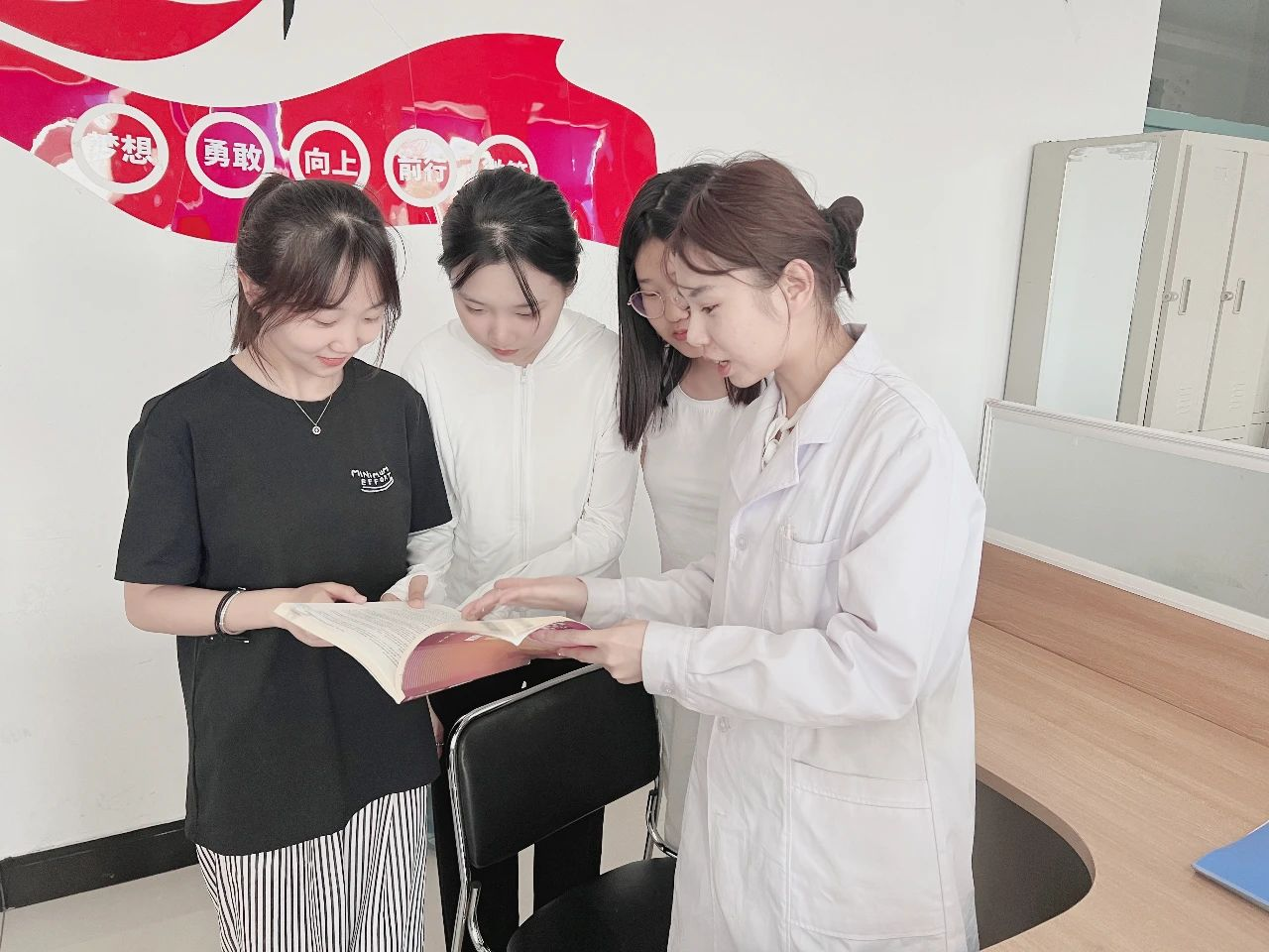 1718782671798698.png 图片.png