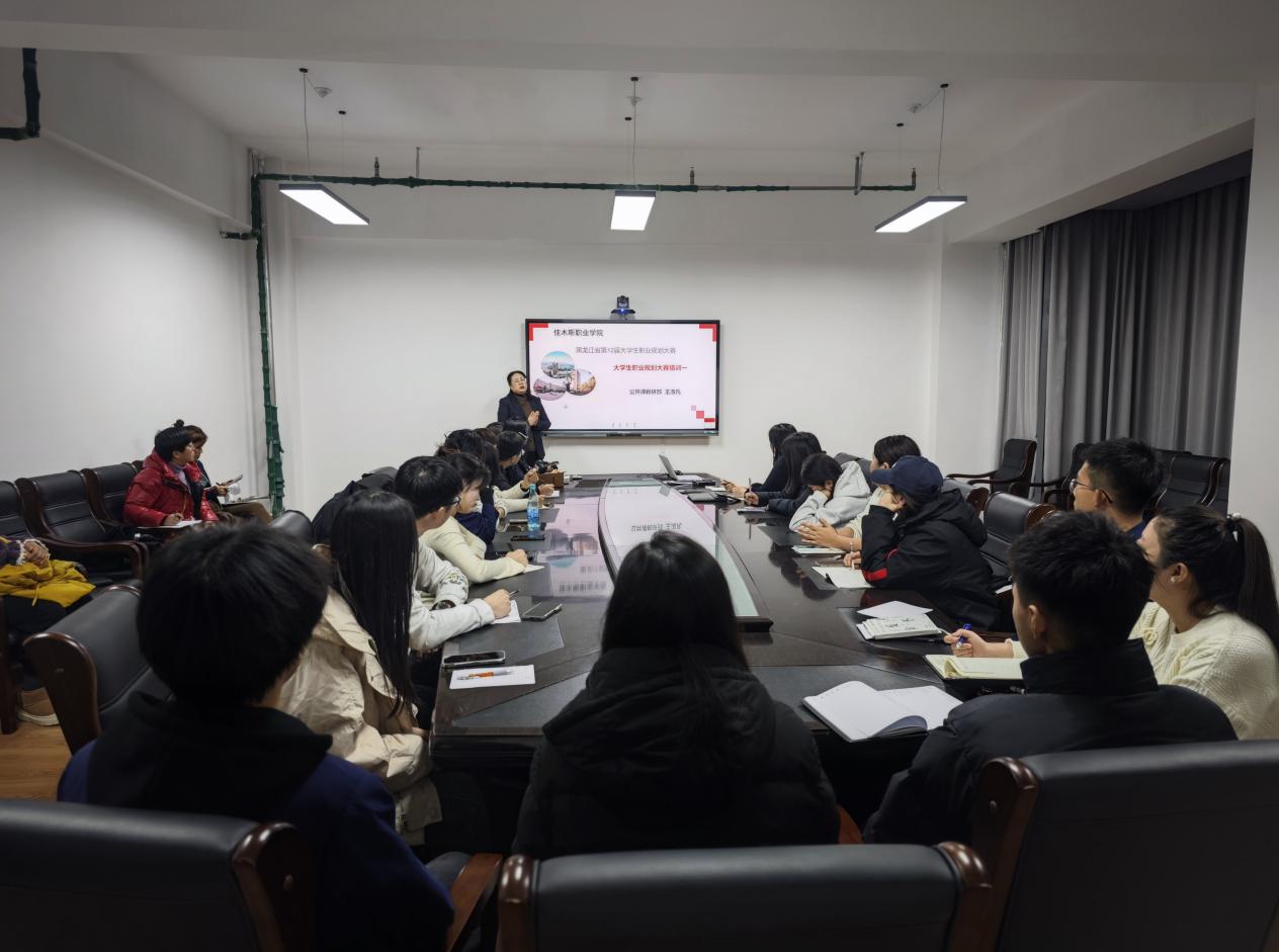 1732860598612185.jpg 1732860598612185.jpg