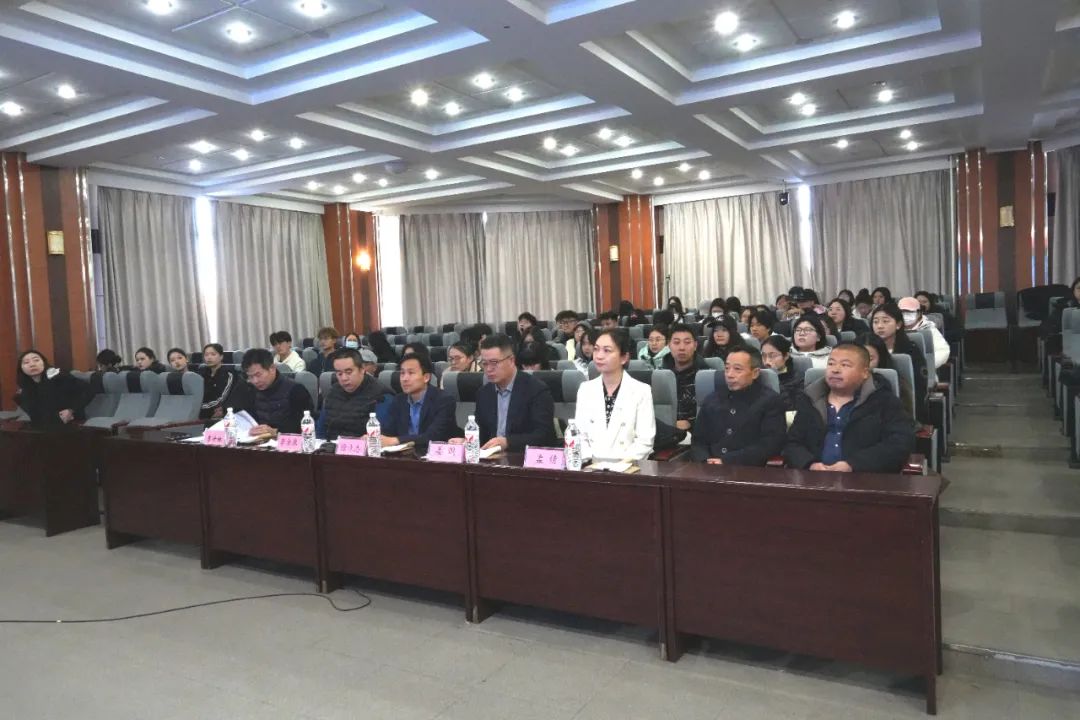 1733704308446619.jpg 8fbb118f0047cb98be620c3834239078.jpg