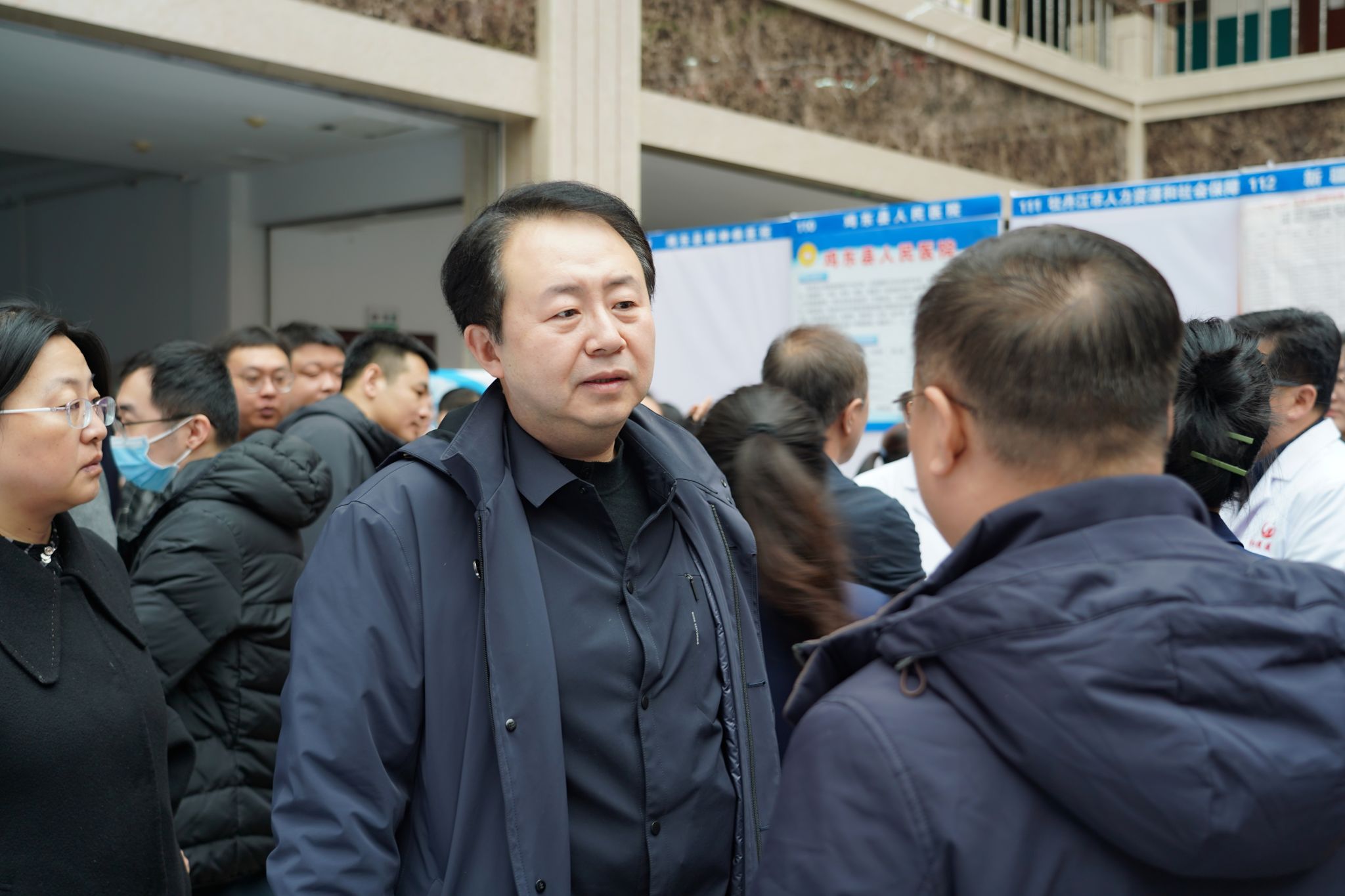 1743126686665813.jpg 弓书记.jpg