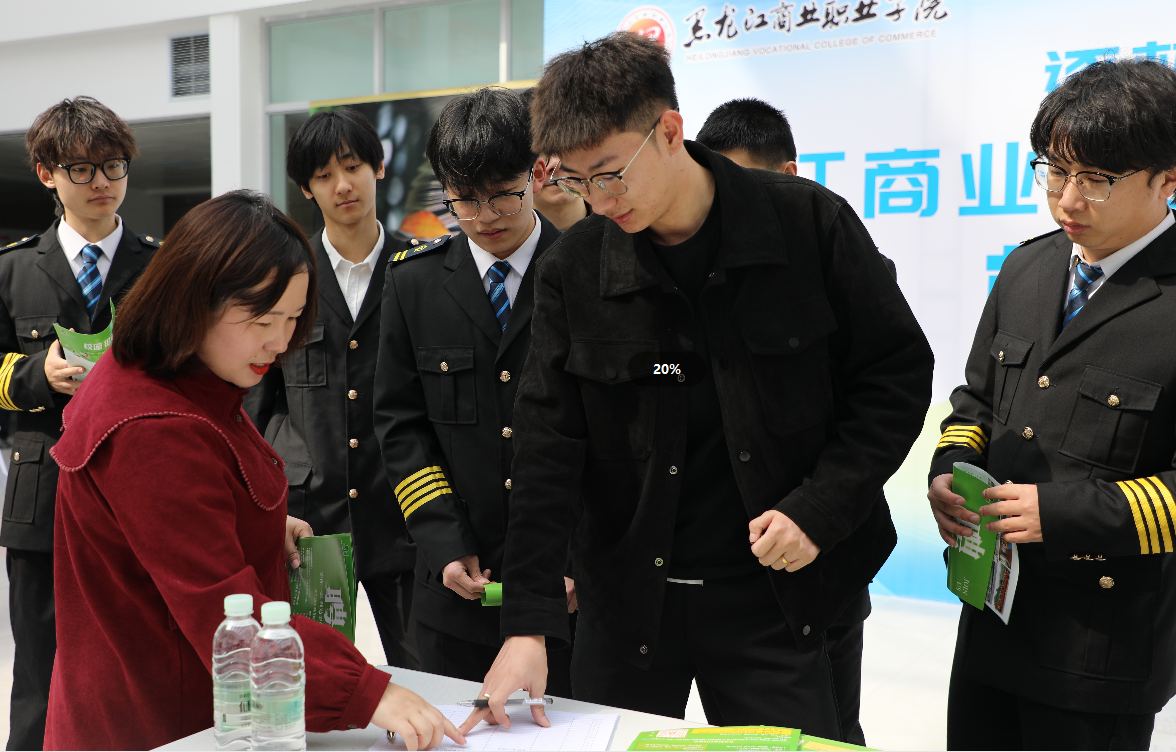 1744942020769639.png 839d29cb01eaa408ca3a518d8bf9223.png