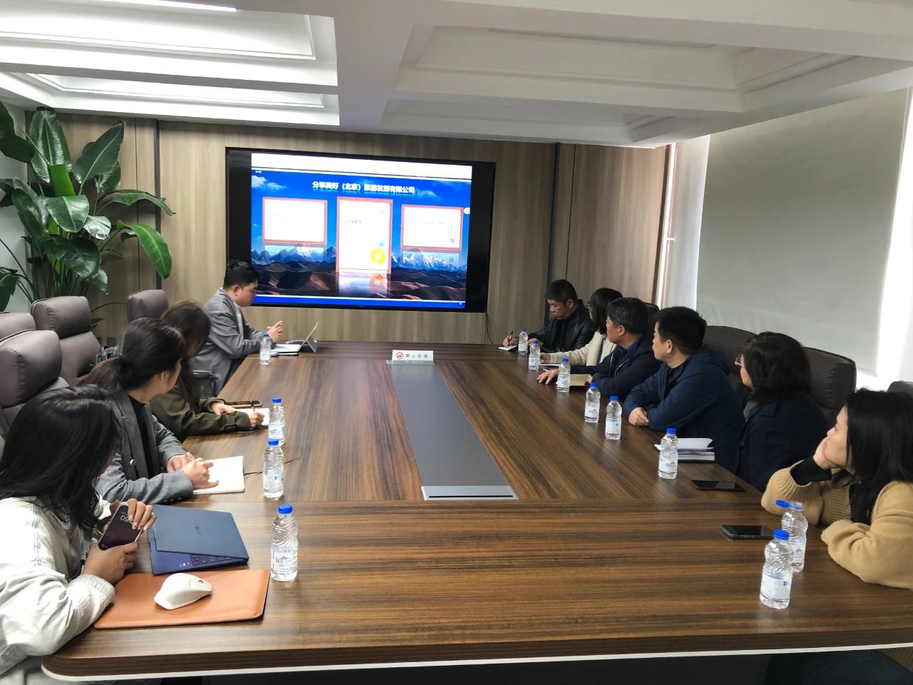 1746584961727329.jpg 4ea6e3cd37b9bd9307946d1091f497dc.jpg