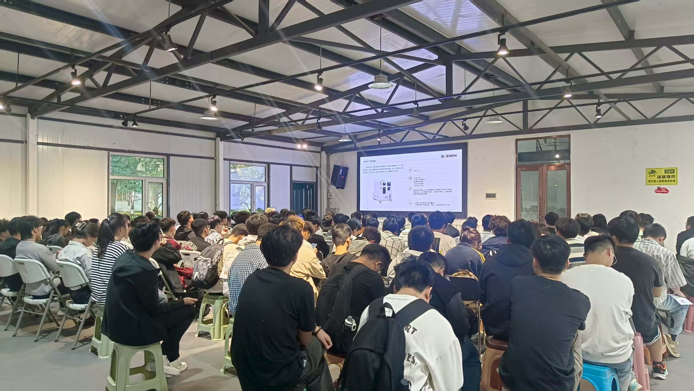 1757898936925512.jpg 37e29ce62e91a28a70e62a0f666e092.jpg