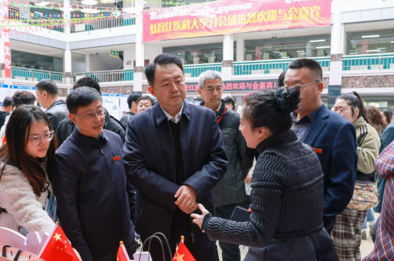 1761621315887872.png image.png